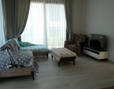 Alsancak, Kyrenia Apartment, 200 metres to beach