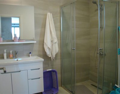 Alsancak, Kyrenia Apartment, 200 metres to beach