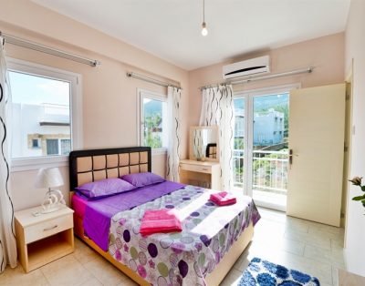 4 bedroom villa with private pool in Çatalköy