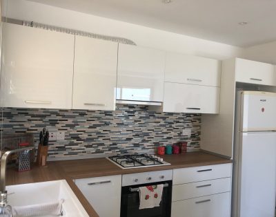 2 bedroom apartment close to the beach in Kyrenia