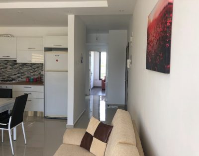 2 bedroom apartment close to the beach in Kyrenia